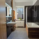 Gaestehaus Hirschstein - Hochwertige In Sehr Ruhiger Lage Direkt Am Fluss Goeltzsch Daire *
