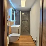 Gaestehaus Hirschstein - Hochwertige In Sehr Ruhiger Lage Direkt Am Fluss Goeltzsch *