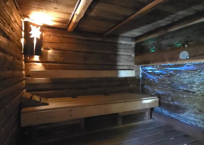 Apartamento Gaestehaus Hirschstein - Hochwertige In Sehr Ruhiger Lage Direkt Am Fluss Goeltzsch *